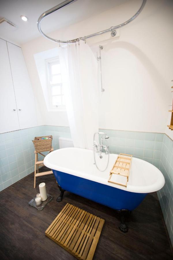Luxury Bed Just Off The Canal Hotel London Bagian luar foto